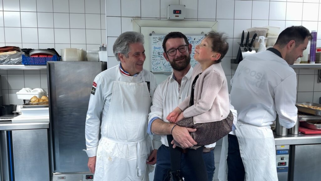 Michel Roth en cuisine pour Em’Ma vie