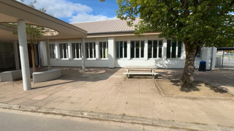 Une école et une maison d’assistantes maternelles toutes neuves
