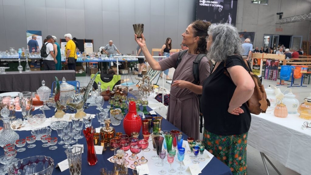 Des pièces d’exception à chiner à la brocante du verre et du cristal