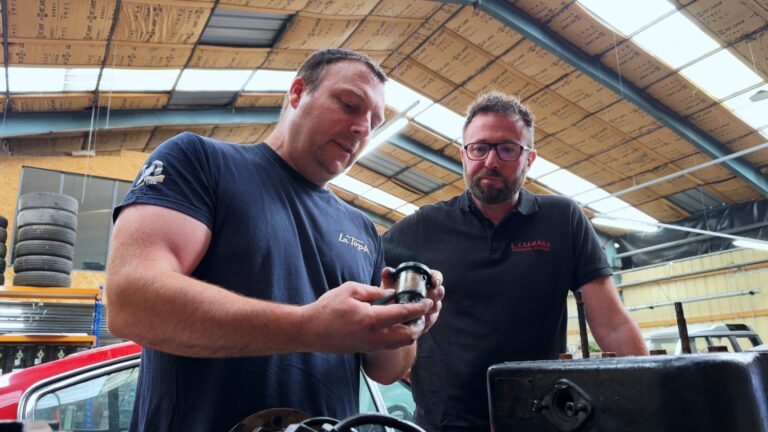 Benoît Karmann, passionné de vieille mécanique, fait revivre les véhicules anciens