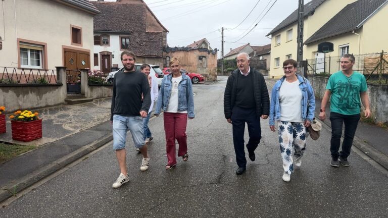 Le sous-préfet découvre la commune de Rahling