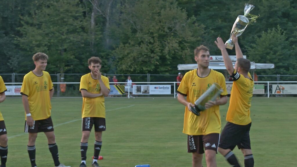 L’A.E.S. 08 s’impose 2-1 face à Montbronn en finale de la coupe de football du Pays de Bitche