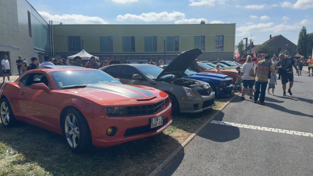 Voitures, motos et shows made in USA à Woustviller