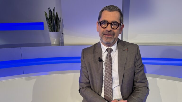 Instabilité politique au sommet de l’État : réaction de Michaël Weber, sénateur