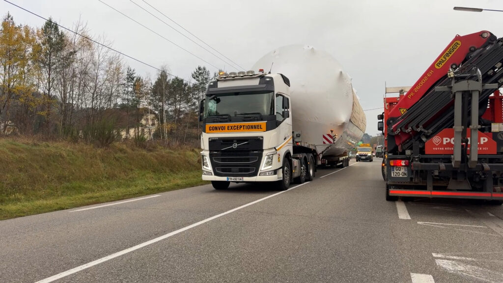 Un convoi exceptionnel renversé dans la descente de la Frohmuhl