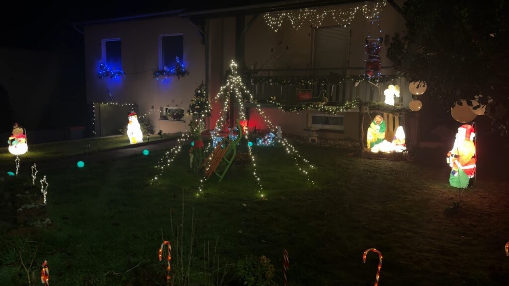 30 ans de décorations de Noël chez Dominique