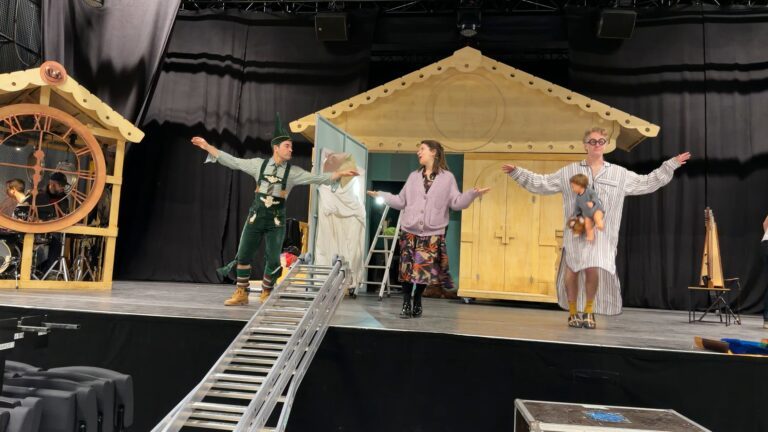 Dans les coulisses du spectacle Peter Pan in Switzerland