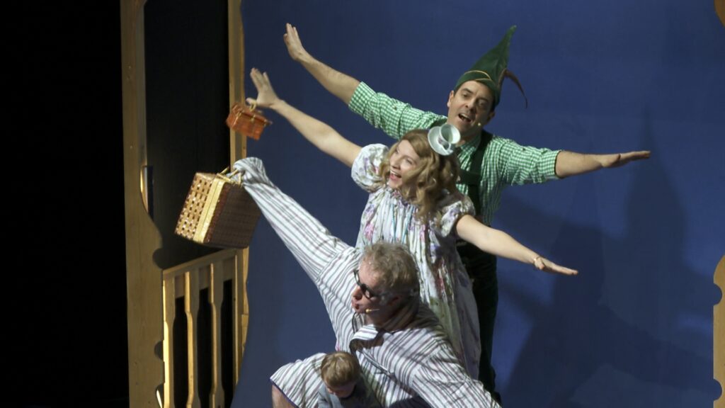 Peter Pan in Switzerland, le spectacle déjanté de la Cie Deracinemoa