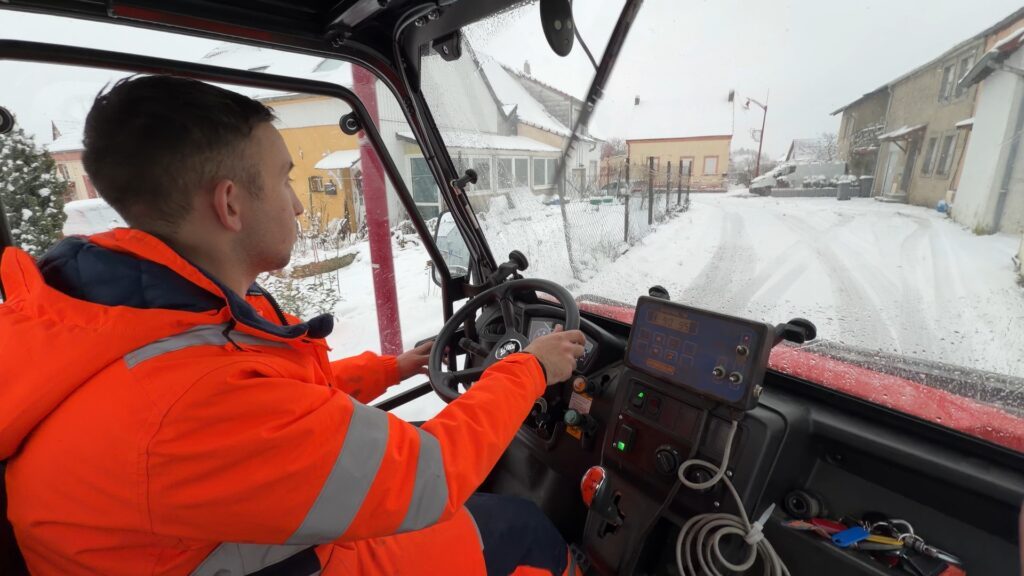 Une semaine sous la neige : les agents mobilisés sans relâche
