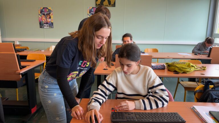 Girls can code : un stage pour casser les clichés