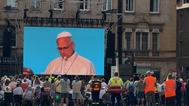 Le pape Léon XIV est arrivé à Metz