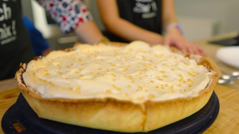 Enfilez vos tabliers ! : la tarte au fromage blanc